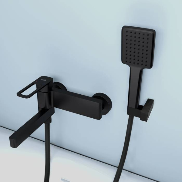 Смеситель для ванны IDDIS Slide черный (SLIBL00i02)